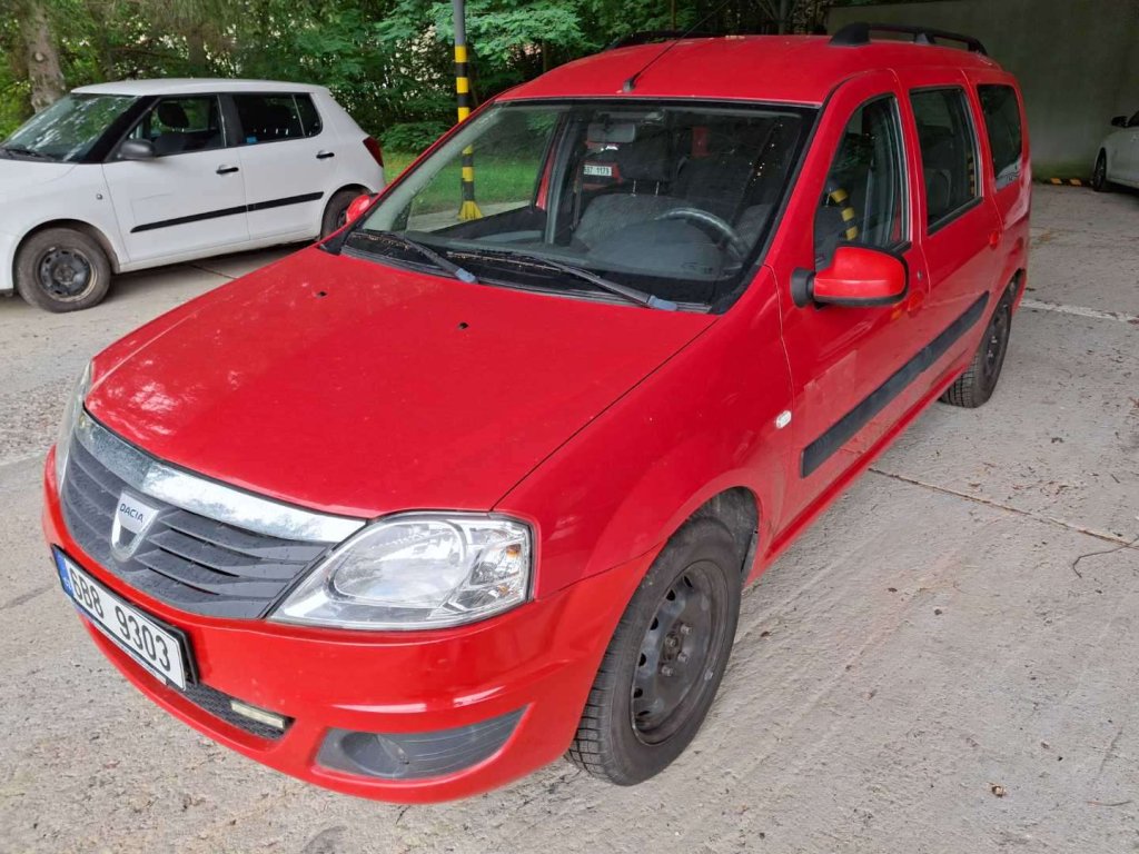 DACIA LOGAN 