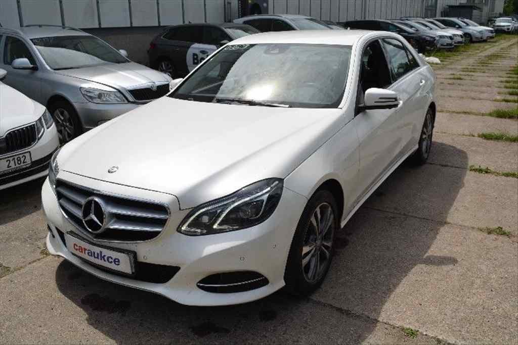 Mercedes-Benz Třídy E 250 BLUETEC 4MATIC