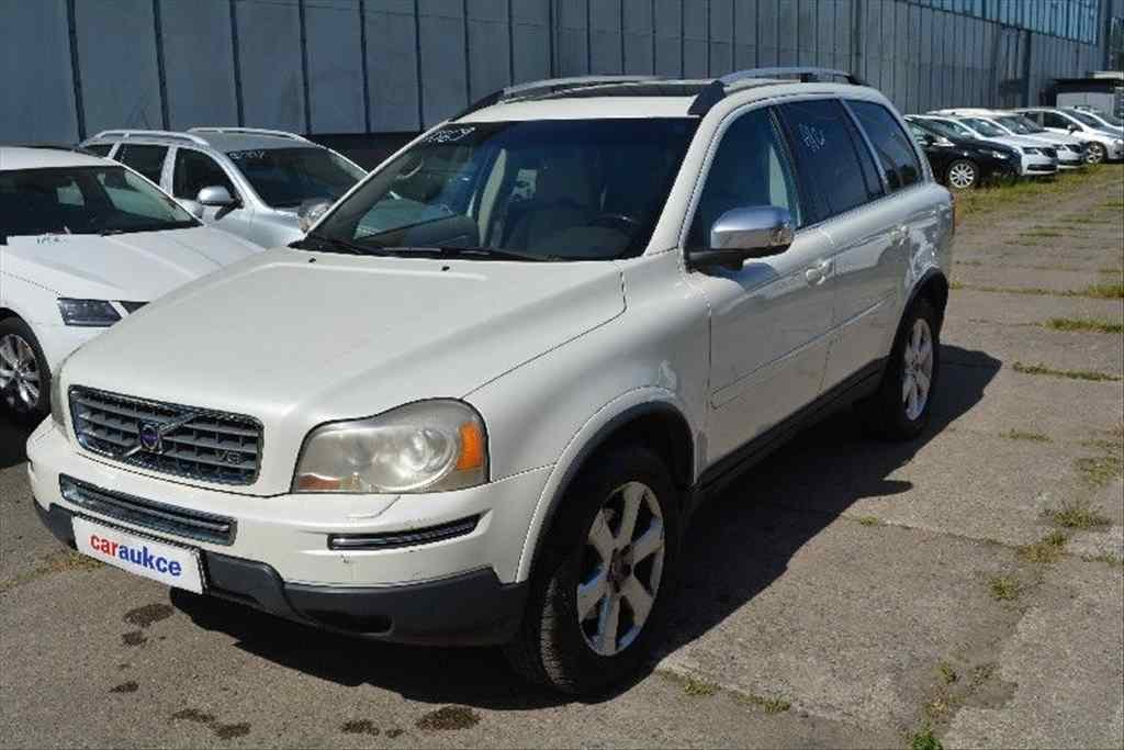 Volvo XC90 4,4 V8 AWD 