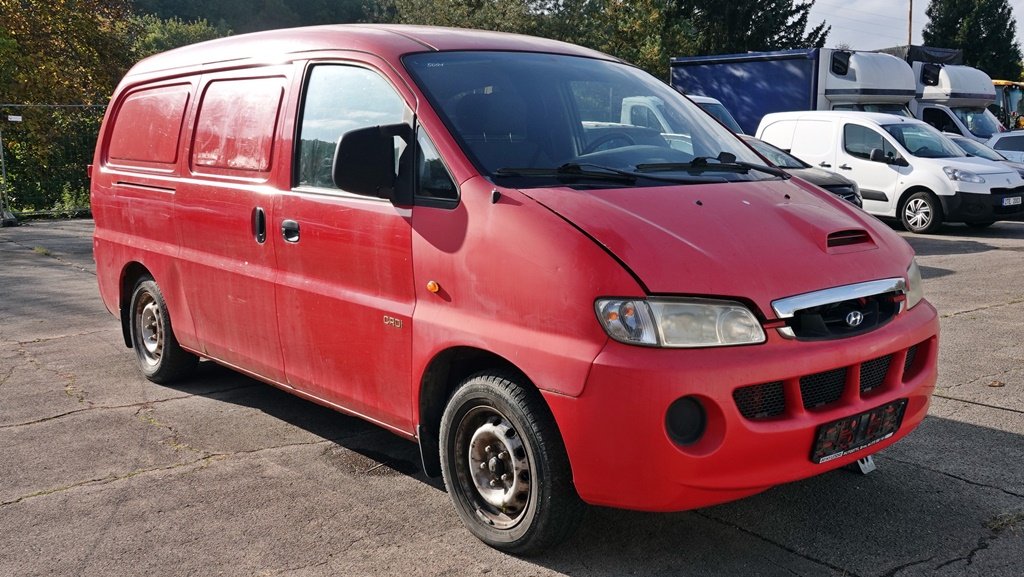 HYUNDAI H1 2,5 CRDi/103 kW