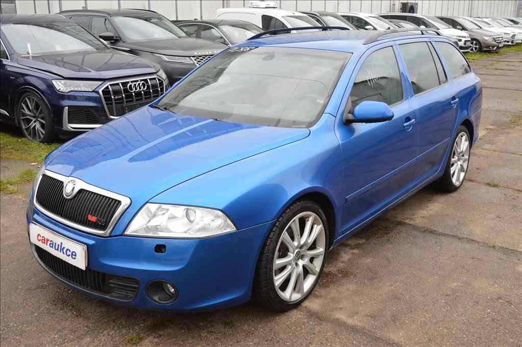 Škoda Octavia COMBI 2,0 TDI