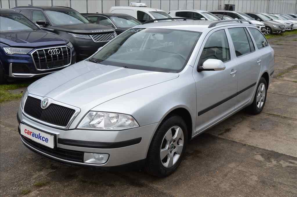 Škoda Octavia COMBI 1,6 MPI