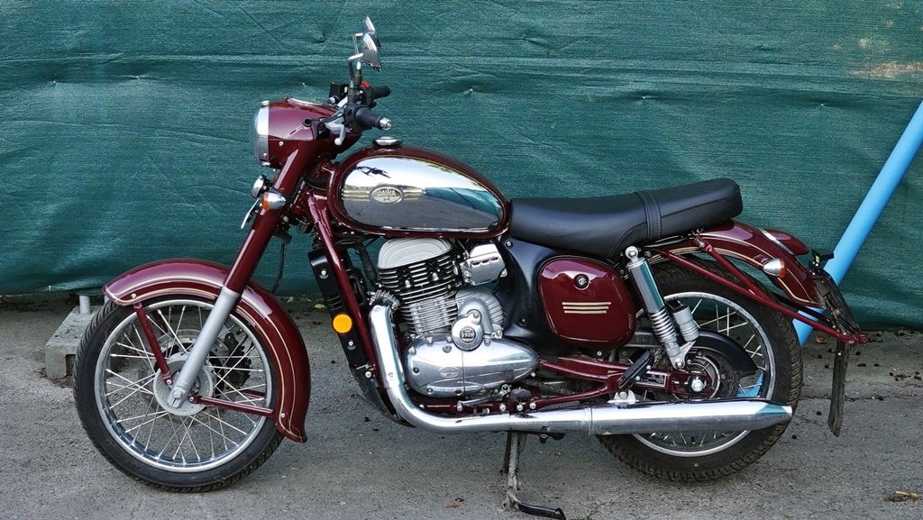 JAWA 300 CL/17 kW