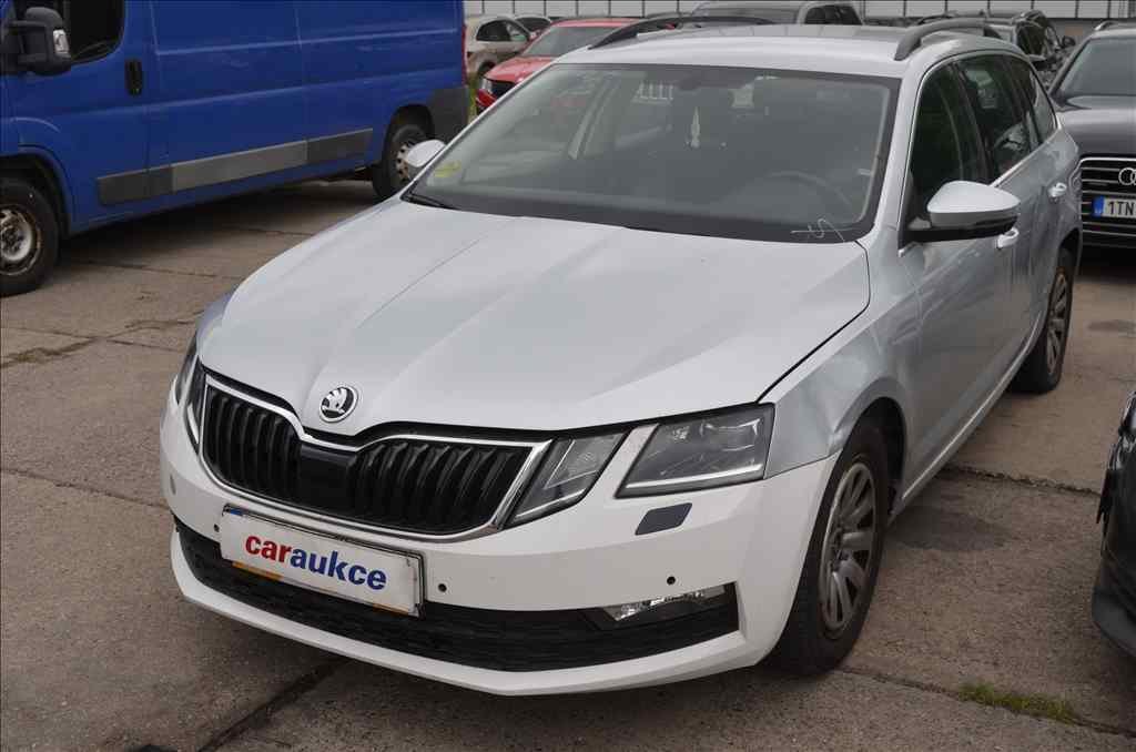 Škoda Octavia COMBI III. 1,6 TDI DSG