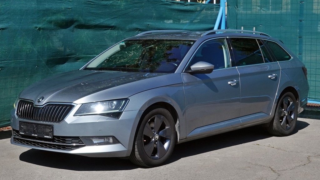 ŠKODA SUPERB STYLE COMBI 2,0 TDI/110 kW
