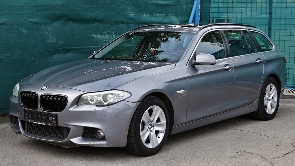 BMW 525d xDrive 2,0/155 kW – RZ depozit PRAHA