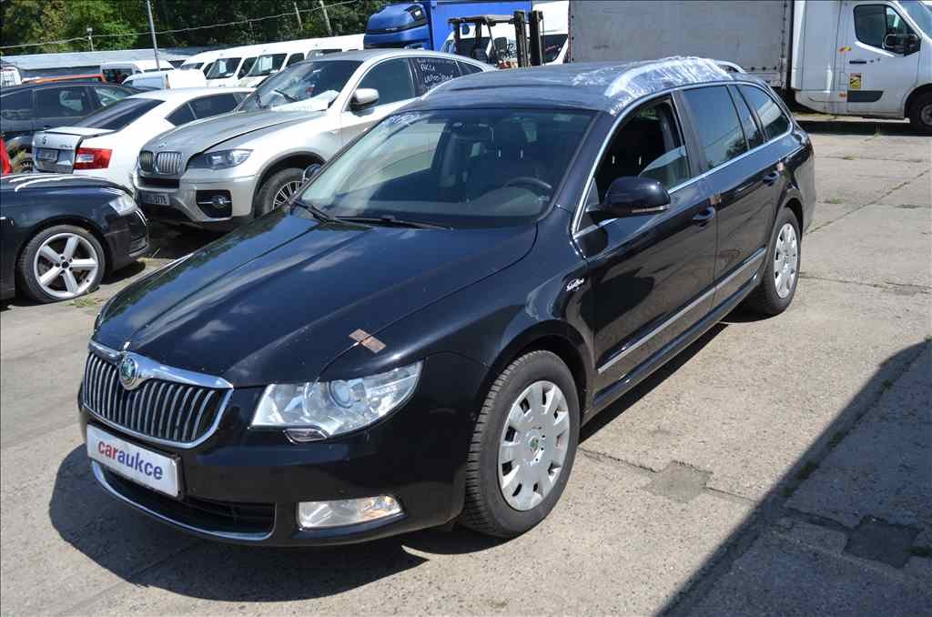 Škoda Superb II. COMBI 2,0 TDI DSG
