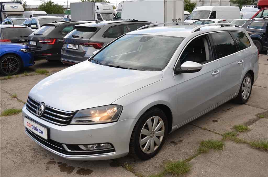 Volkswagen Passat VARIANT 2,0 TDI DSG