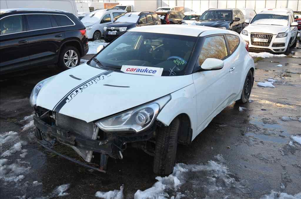 Hyundai Veloster 1,6 GDI 