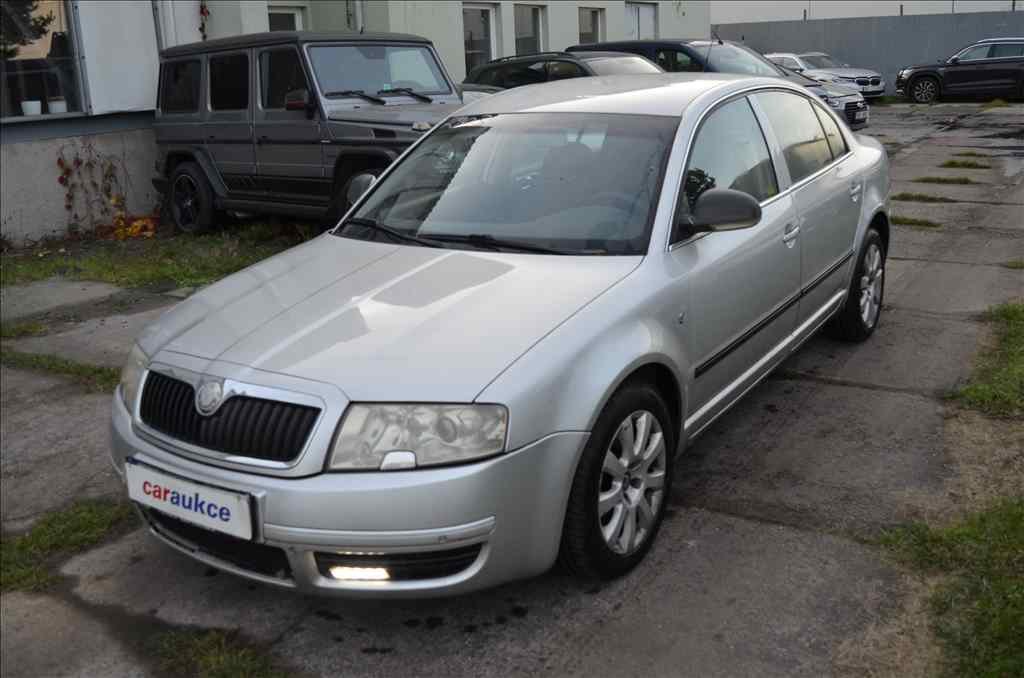 Škoda Superb 2,5 TDI
