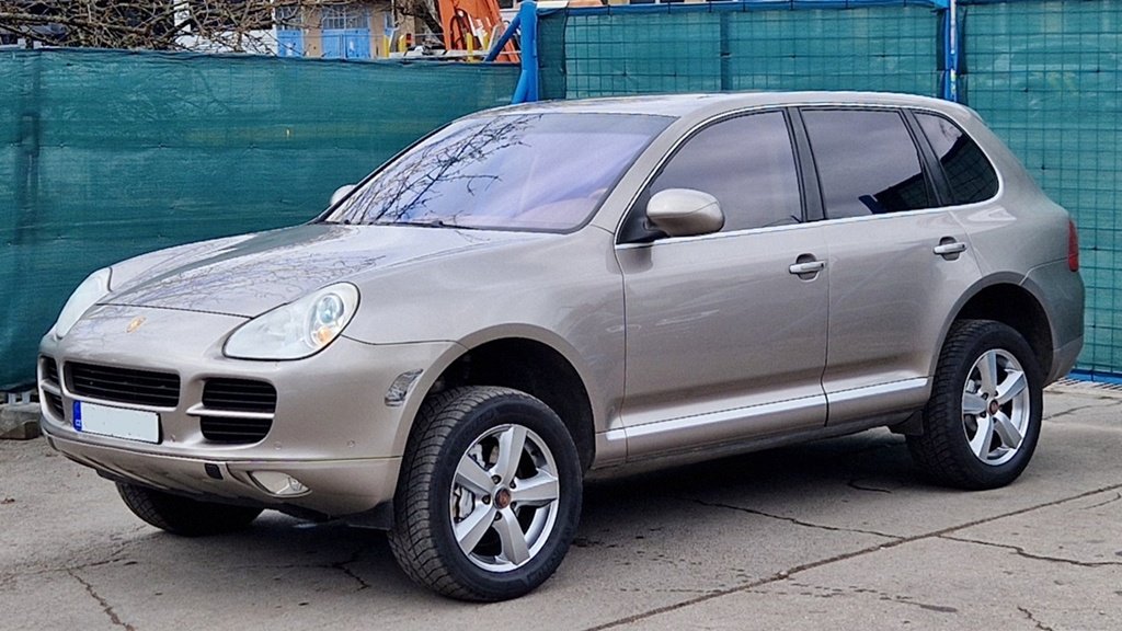 PORSCHE CAYENNE S 4,5/250 kW