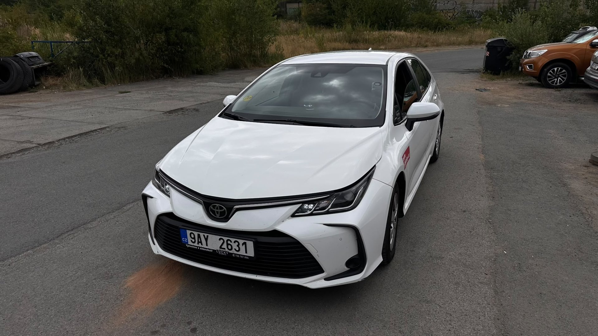 TOYOTA COROLLA
