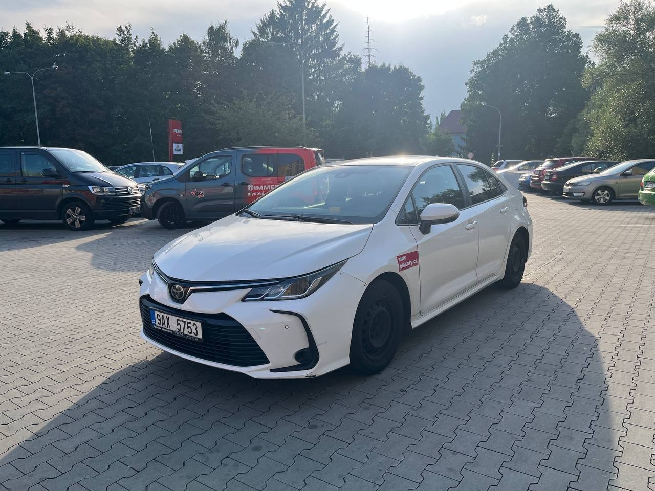 TOYOTA COROLLA