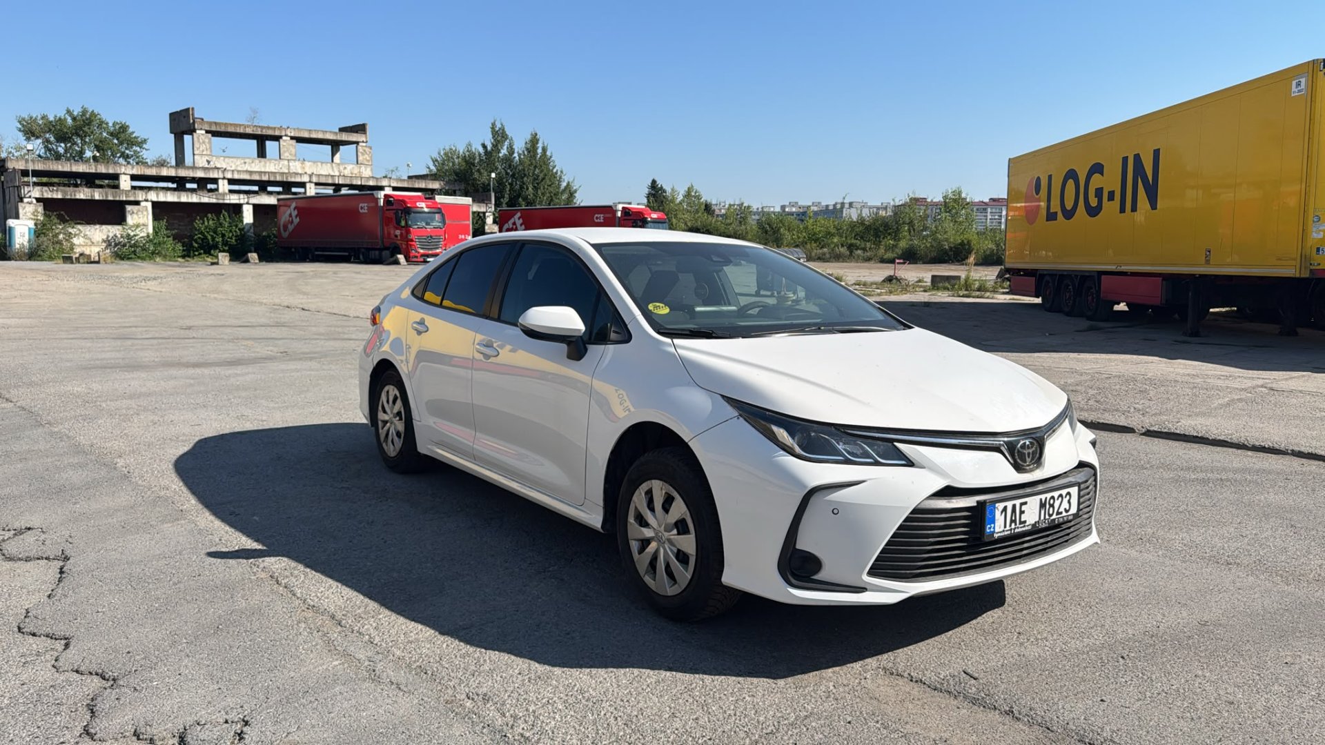 TOYOTA COROLLA