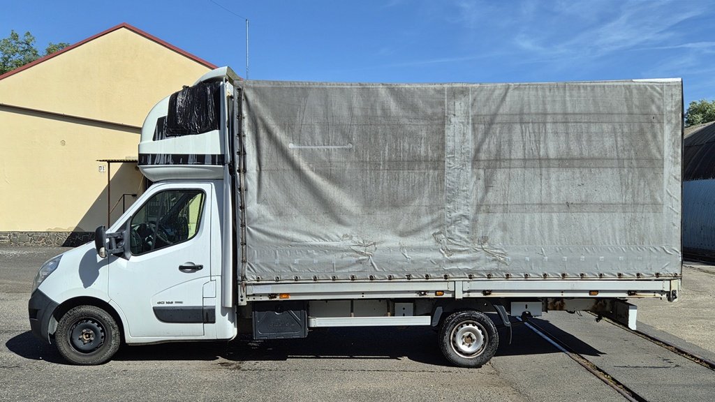 RENAULT MASTER III 2,3 DCi/120 kW – registrační místo Ukrajina, vozidlo bez dokladů !!!