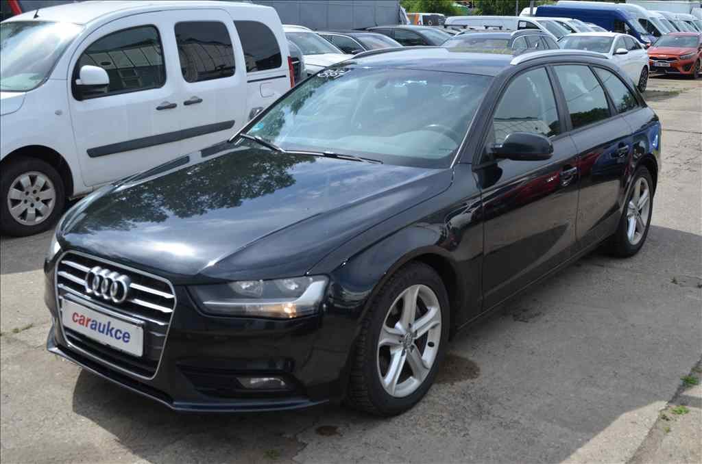 Audi A4 AVANT 3,0 TDI